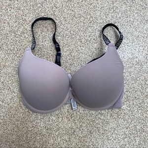 Victorias Secret 32DD nude bra